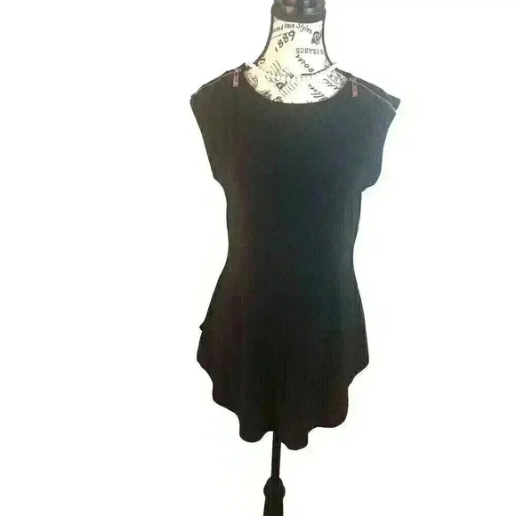 Chaus New York Small Black Peplum Sleeveless Blouse Zipper Shoulder Detail - Picture 1 of 5